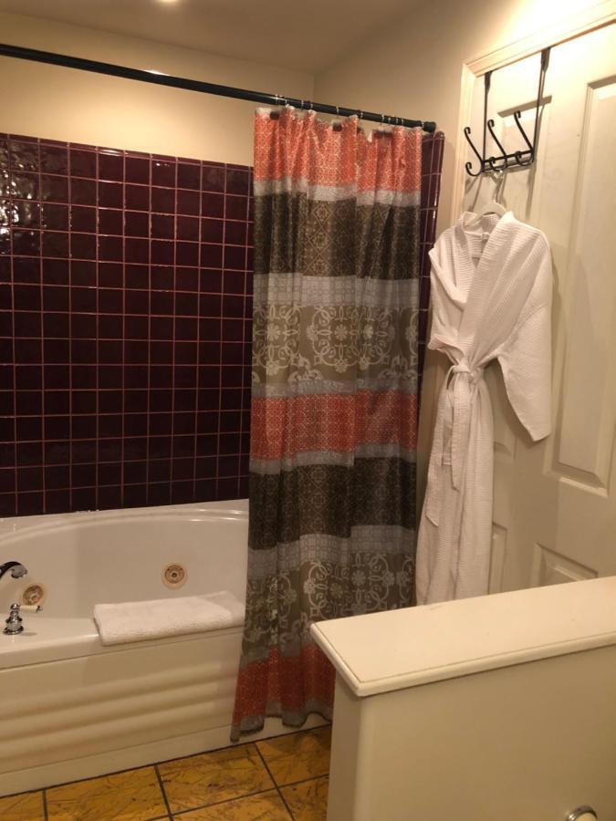 All Seasons Groveland Inn エクステリア 写真